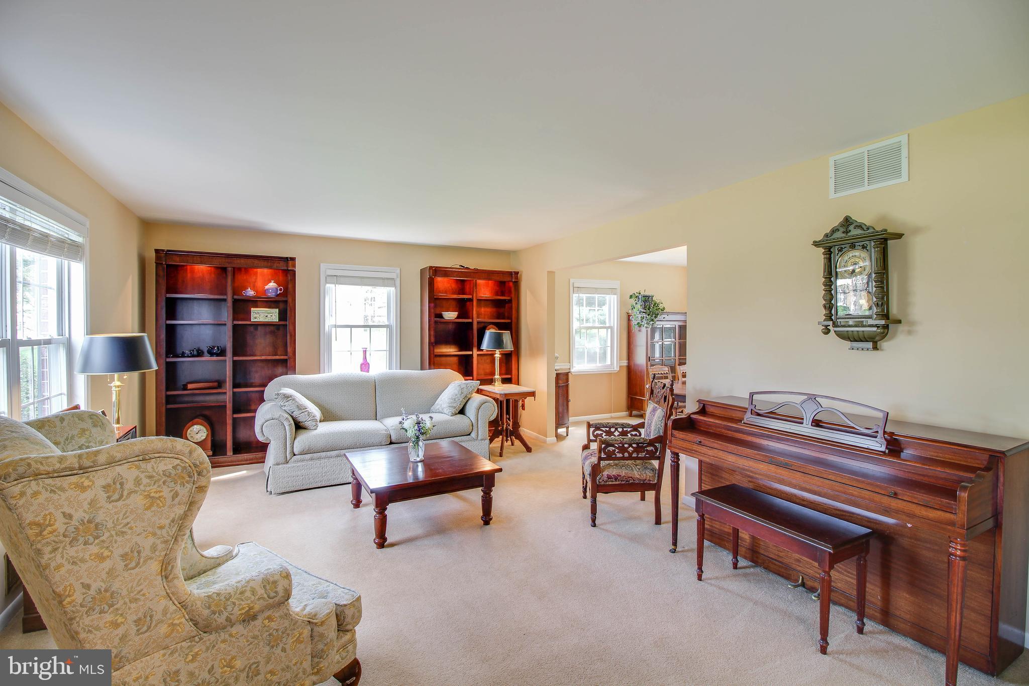 1503 Rawlings Well Road Catonsville, MD 21228 - Photo 6 of 63 Gallery Image 6