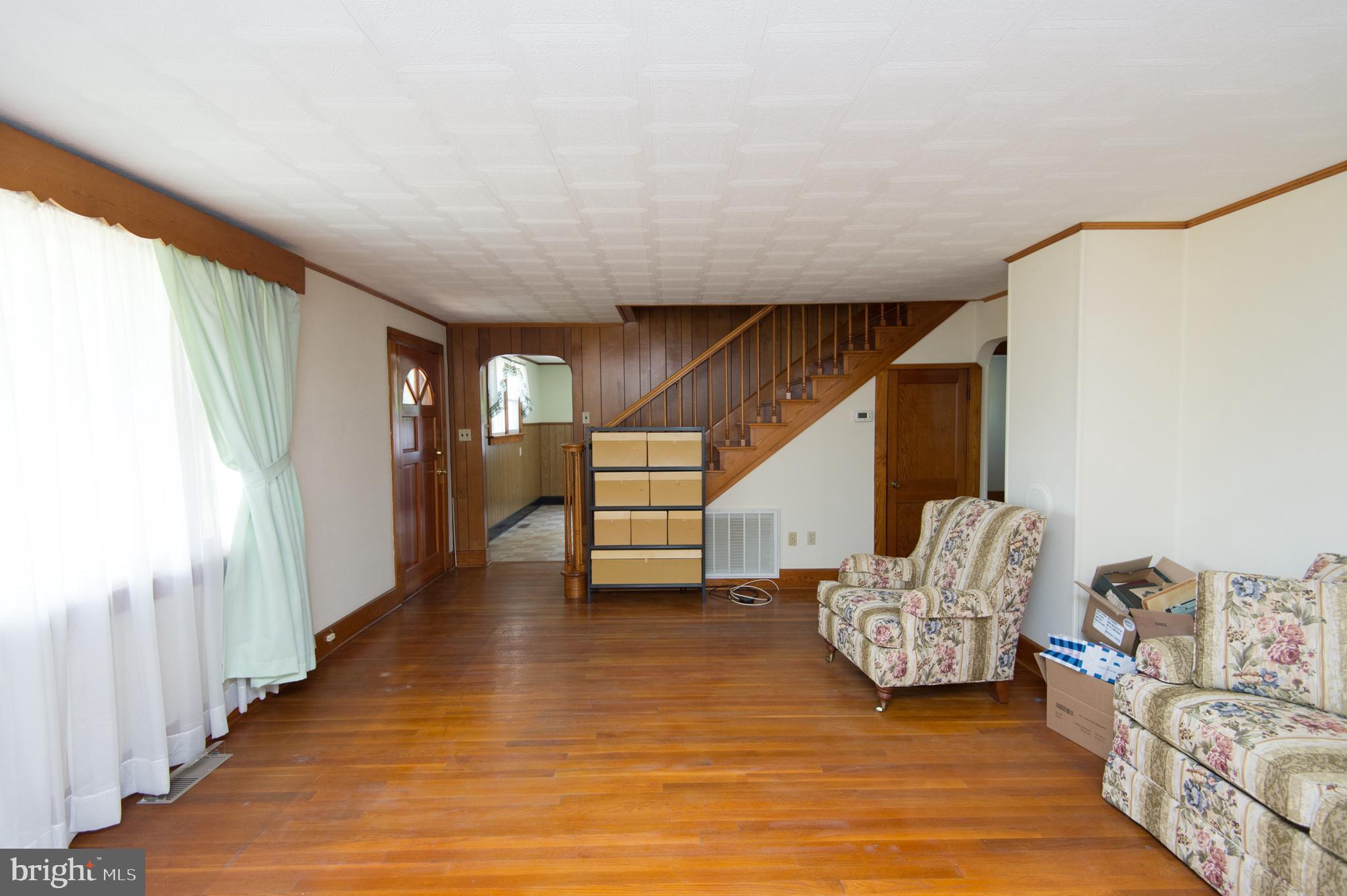 7060 Reliance Road Federalsburg, MD 21632 - Photo 2 of 25 living room