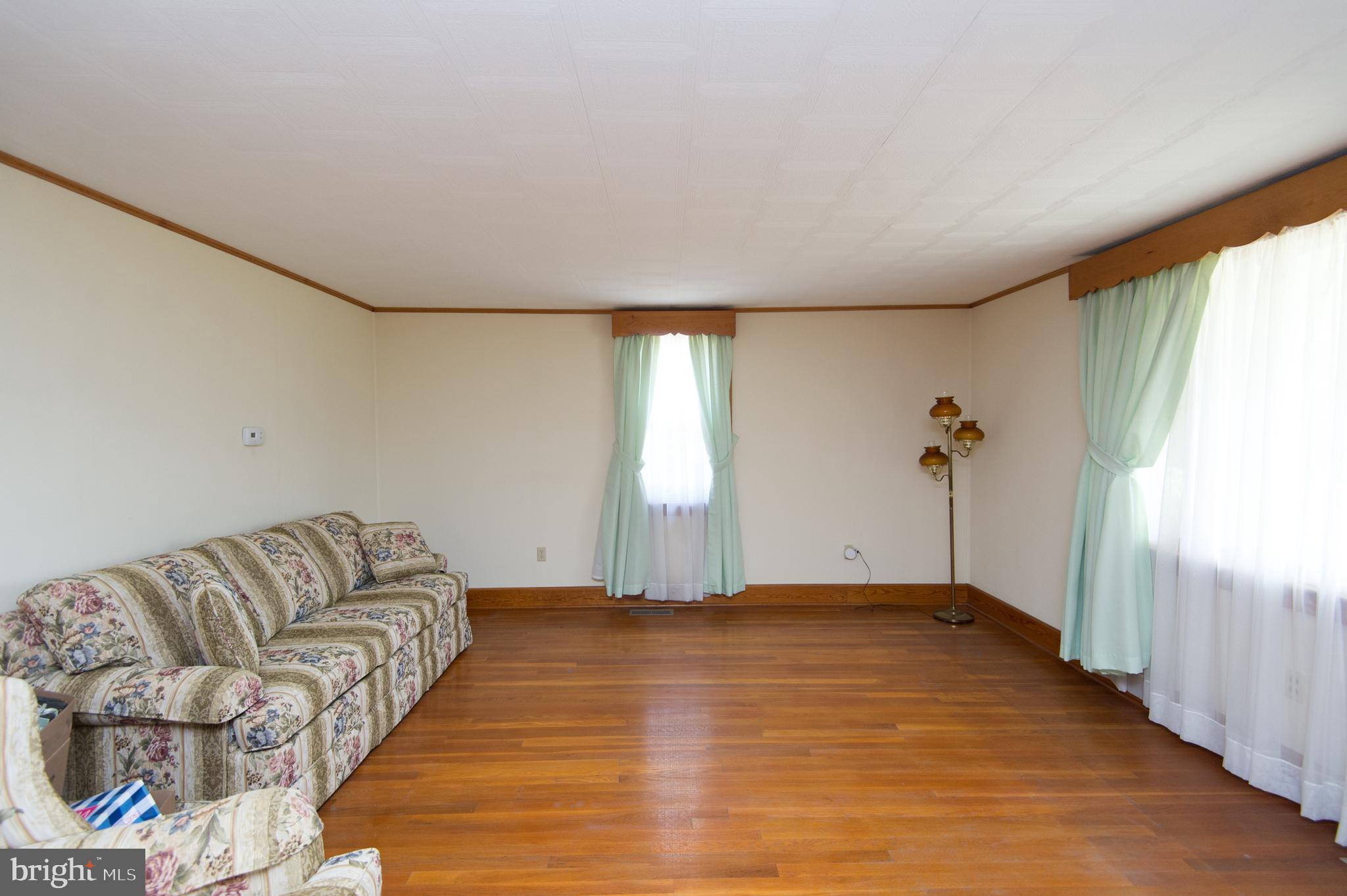 7060 Reliance Road Federalsburg, MD 21632 - Photo 3 of 25 living room