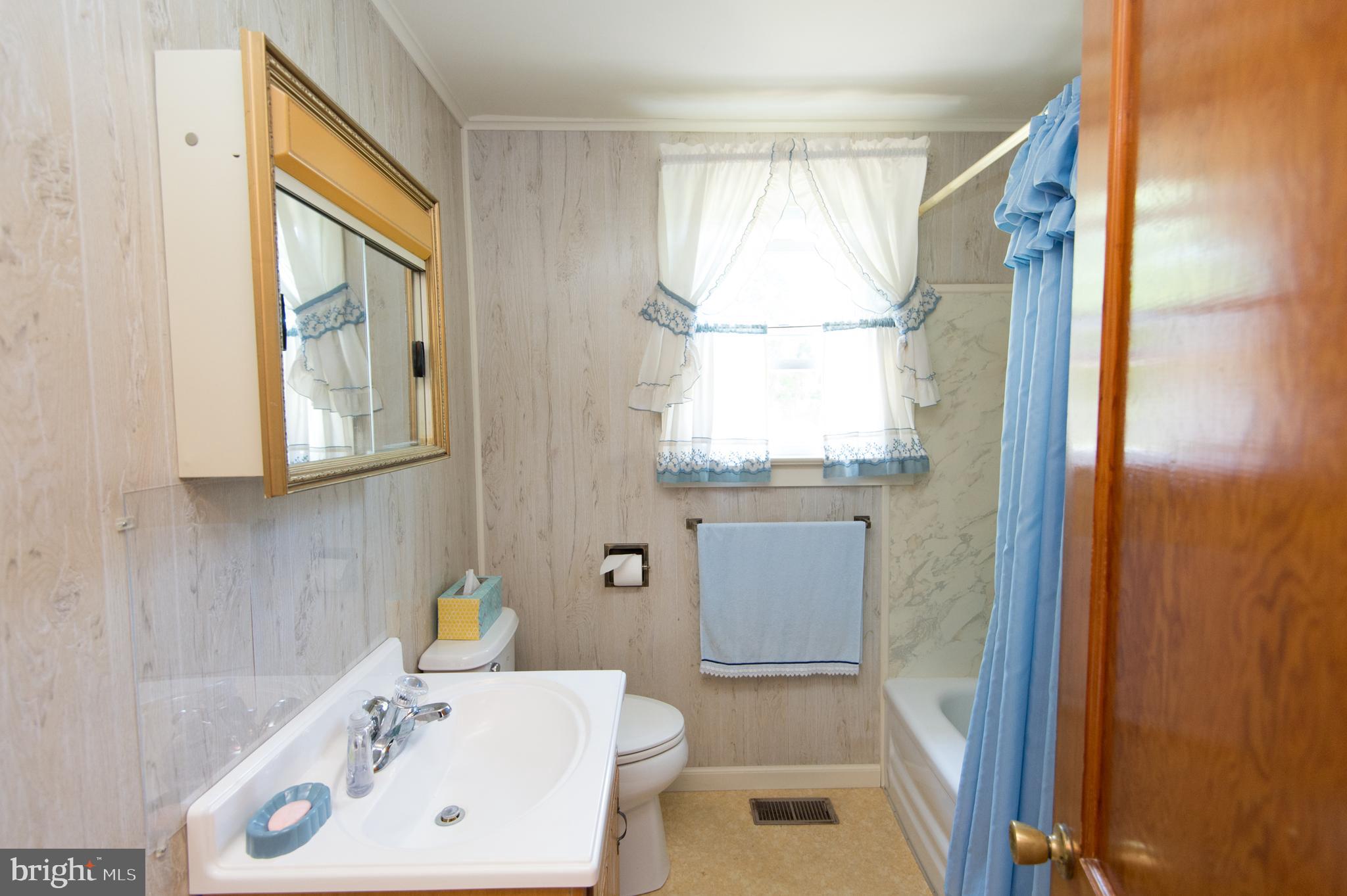 7060 Reliance Road Federalsburg, MD 21632 - Photo 9 of 25 bathroom