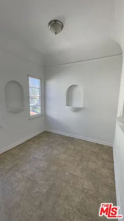 $3,395 | 1553 South Durango Avenue, Los Angeles, CA 90035