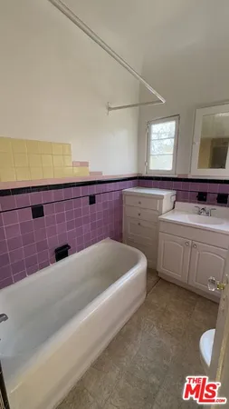 $3,395 | 1553 South Durango Avenue, Los Angeles, CA 90035