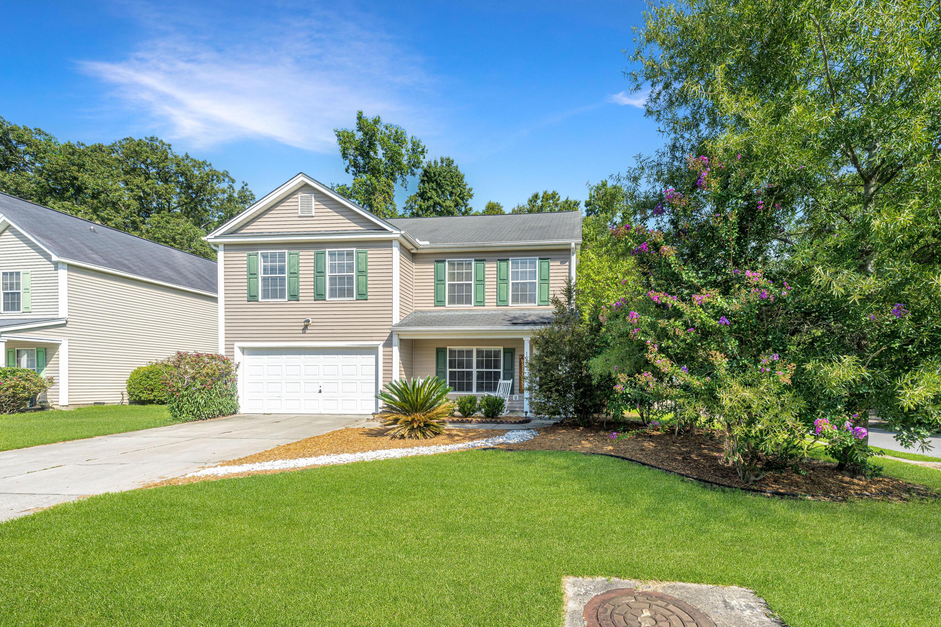 100 Hammerbeck Road Summerville, SC 29483 - Photo 3 of 38 100Hammerbeck03