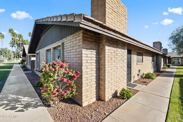 $289,000 | 2015 East Southern Avenue, Unit 22, Tempe, AZ 85282