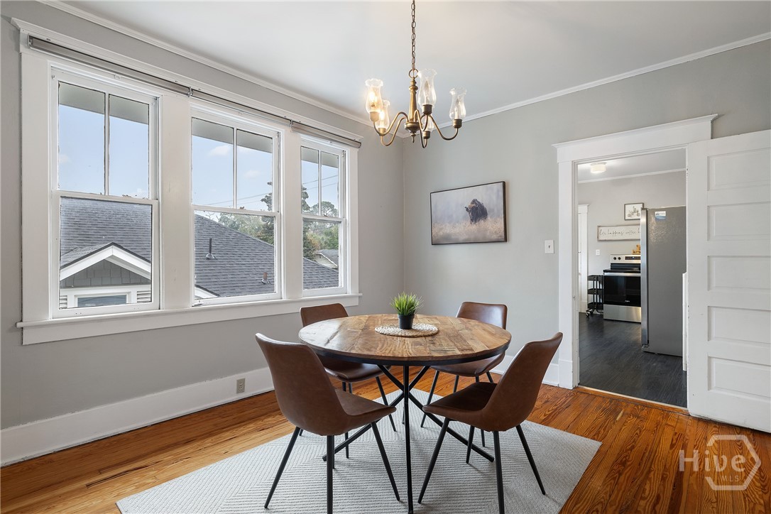 201 East 49th Street Savannah, GA 31405 - Photo 11 of 54