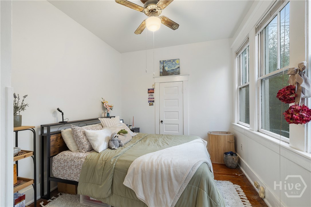 201 East 49th Street Savannah, GA 31405 - Photo 30 of 54