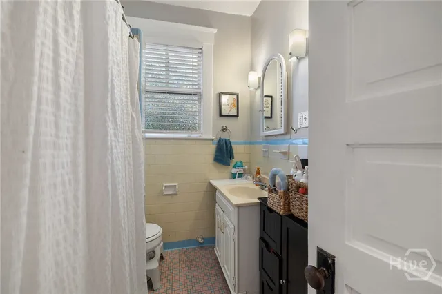 $725,000 | 201 East 49th Street, Savannah, GA 31405