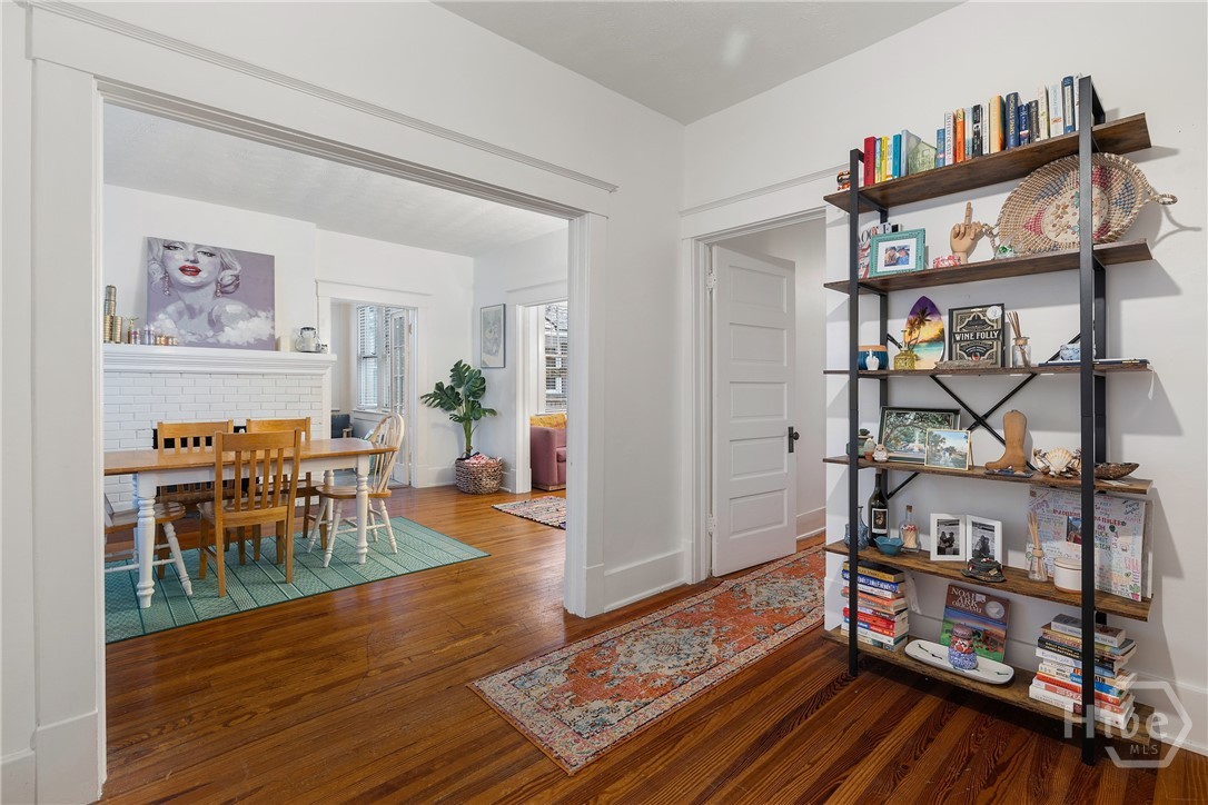 201 East 49th Street Savannah, GA 31405 - Photo 36 of 54