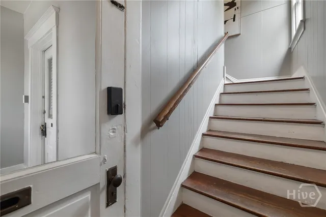 $725,000 | 201 East 49th Street, Savannah, GA 31405