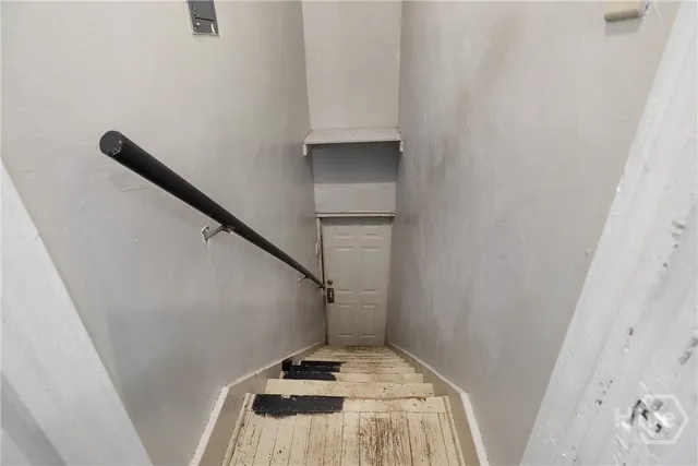 $725,000 | 201 East 49th Street, Savannah, GA 31405