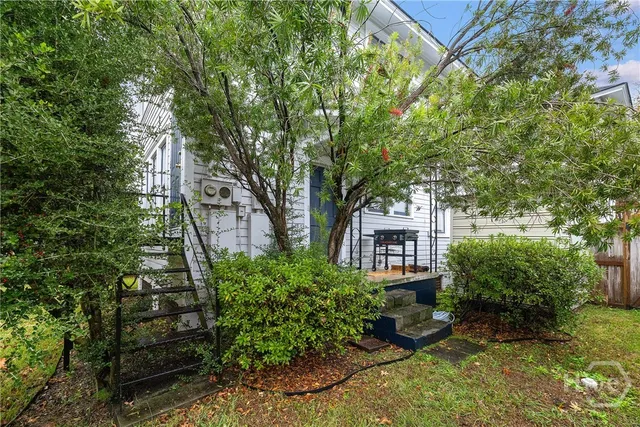$725,000 | 201 East 49th Street, Savannah, GA 31405