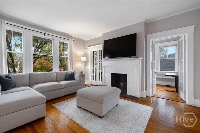 $725,000 | 201 East 49th Street, Savannah, GA 31405