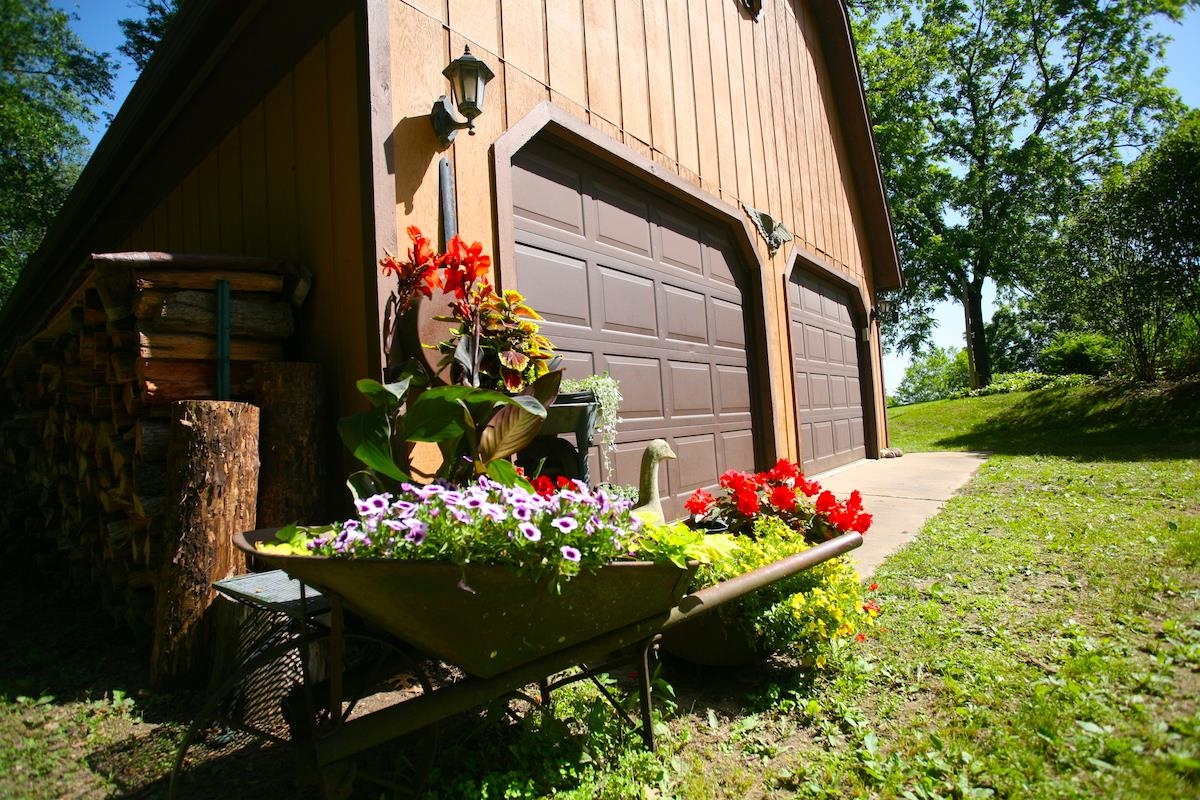 2219 South Rodden Road Hanover, IL 61041 - Photo 12 of 34 Gallery Image 12