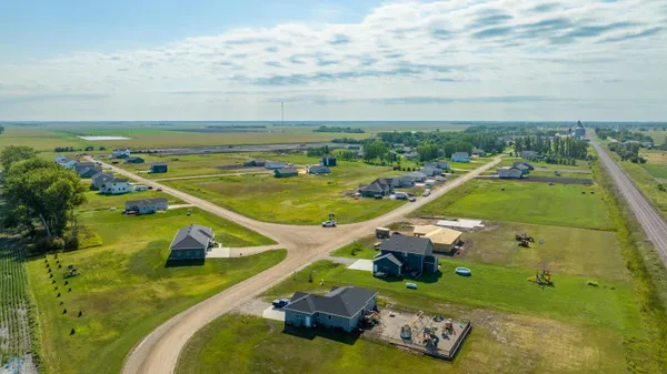 $48,000 | 702 Lorraine Way, Colfax, ND 58018