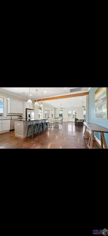 $2,700 | 943 Renova Drive, Baton Rouge, LA 70820