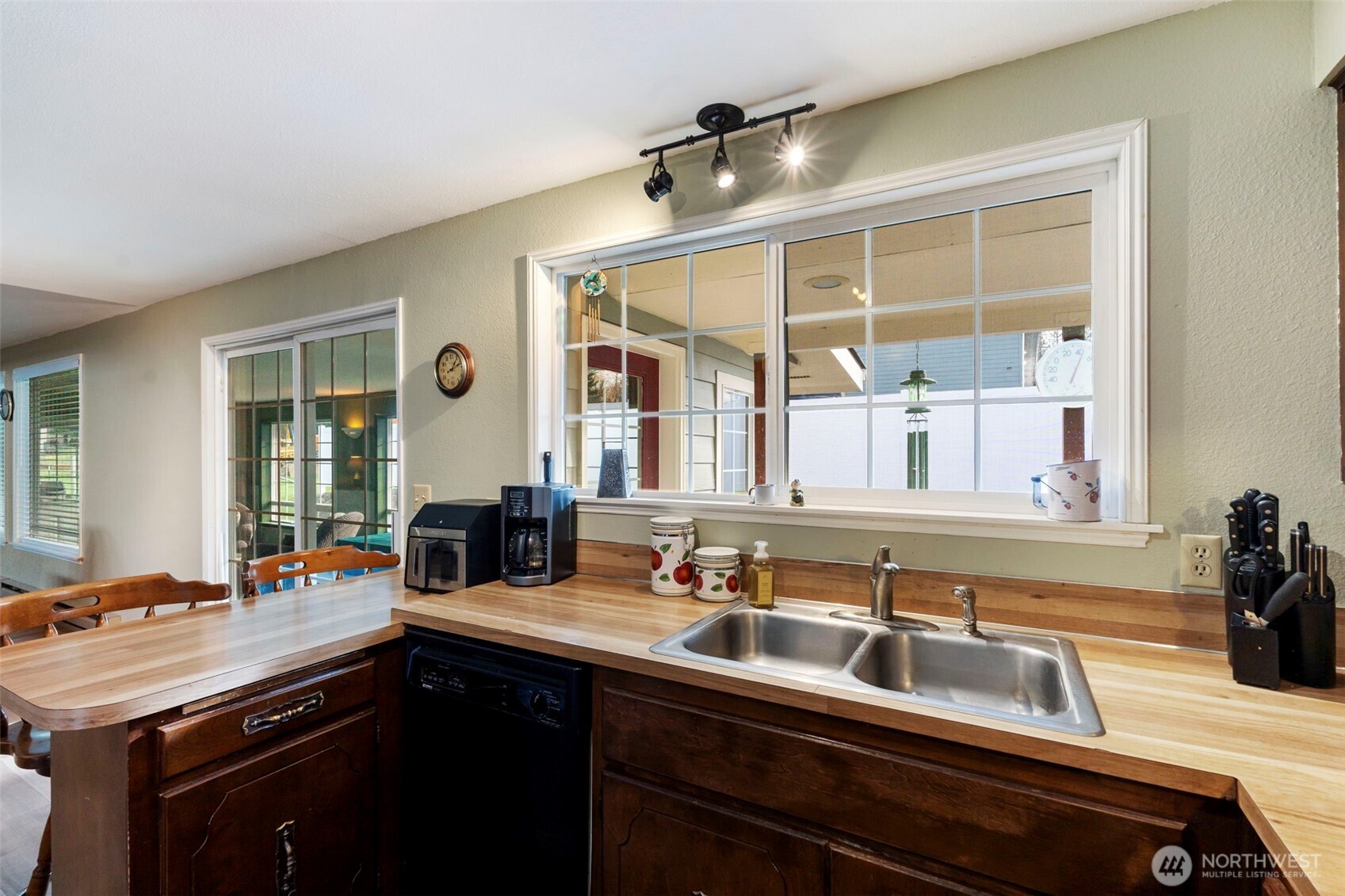 112 Galaxie Road Chehalis, WA 98532 - Photo 13 of 35