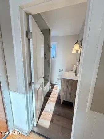 $1,200 | 157 Bay Street, Unit 2D, Glens Falls, NY 12801