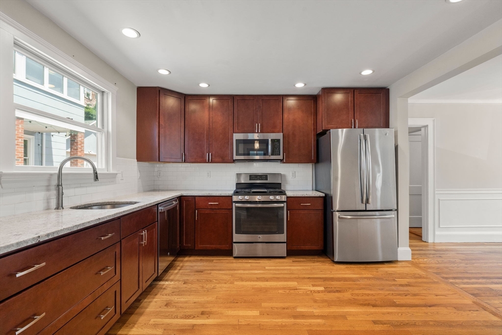 37-39 Puritan Road Somerville, MA 02145 - Photo 18 of 41