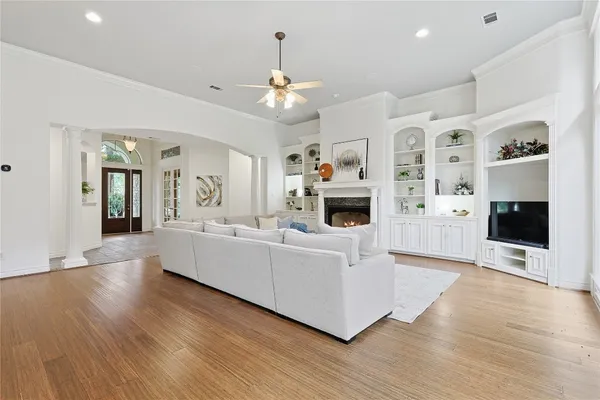 $1,100,000 | 8615 Haven Woods Way, Tomball, TX 77375