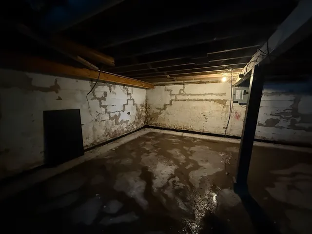 $49,999 | 326 South Gordon Avenue, Kankakee, IL 60901