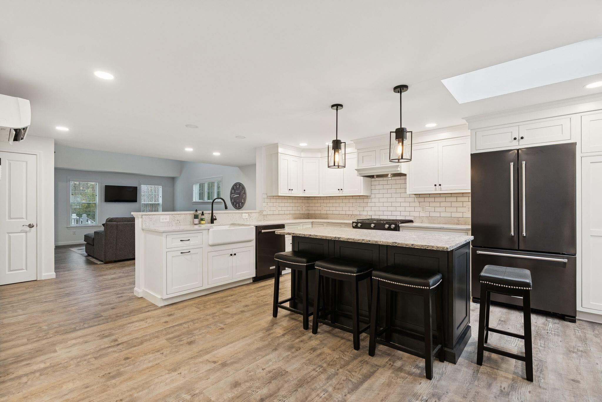 162 Millbrooke Farm Road, Unit 162 Wells, ME 04090 - Photo 4 of 39 Chef's kitchen