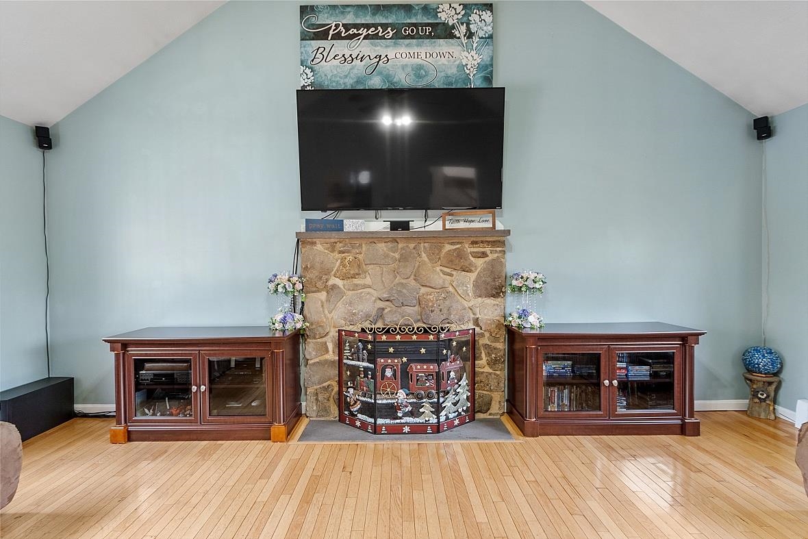52 Jock Page Road Fitzwilliam, NH 03447 - Photo 10 of 40