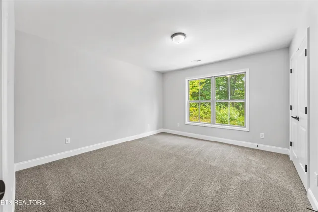 $499,000 | 8144 Chapel Hill Lane, Knoxville, TN 37938