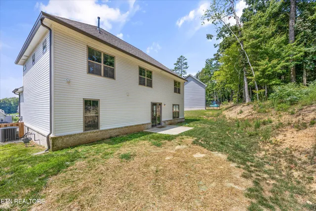 $499,000 | 8144 Chapel Hill Lane, Knoxville, TN 37938