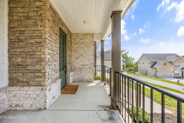 $499,000 | 8144 Chapel Hill Lane, Knoxville, TN 37938