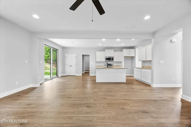 $499,000 | 8144 Chapel Hill Lane, Knoxville, TN 37938