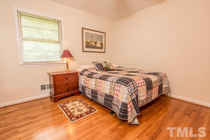 209 Southeast Maynard Road Cary, NC 27511 - Photo 14 of 24 Gallery Image 14
