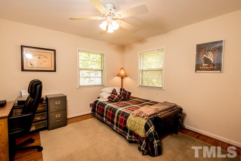 209 Southeast Maynard Road Cary, NC 27511 - Photo 16 of 24 Gallery Image 16