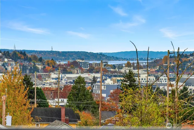 $749,950 | 852 Northwest 65th Street, Seattle, WA 98117