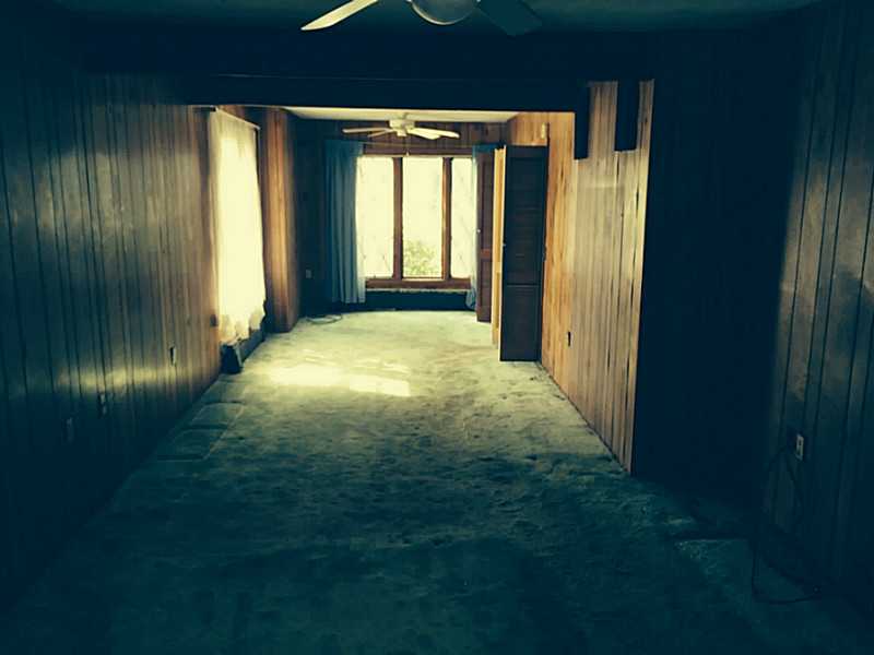 76 Lyndon Road Cranston, RI 02905 - Photo 13 of 20 Master Bedroom. First floor master. Connects to first floor bath and has a private screened in porch overlooking pool area