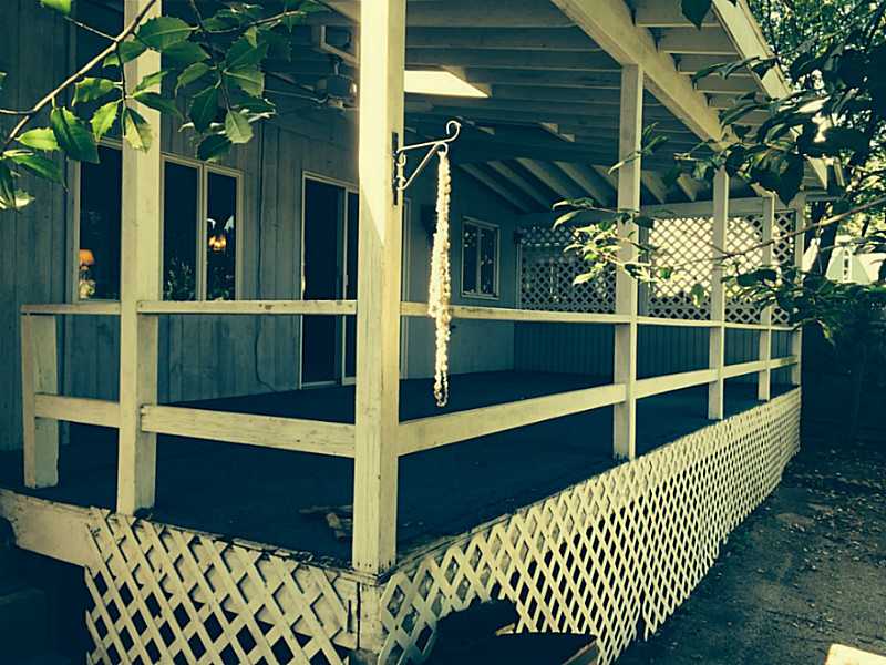 76 Lyndon Road Cranston, RI 02905 - Photo 10 of 20 Patio/Deck.