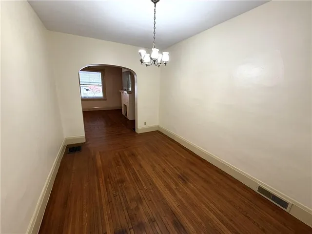 $129,900 | 154 Jefferson Avenue, Vandergrift, PA 15690