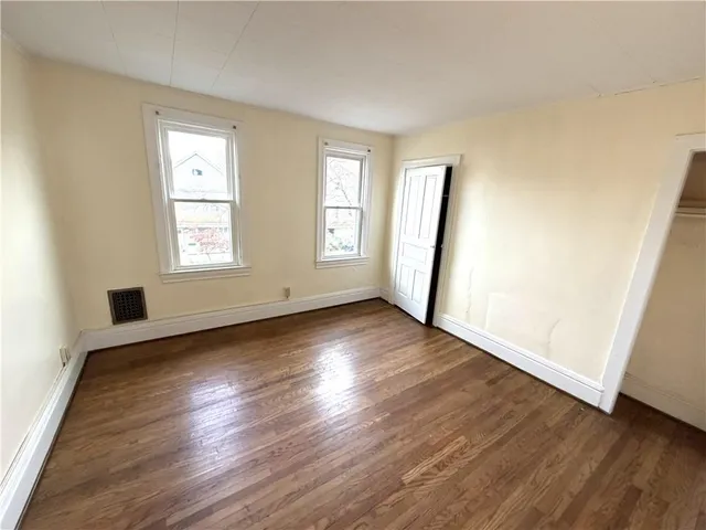 $129,900 | 154 Jefferson Avenue, Vandergrift, PA 15690