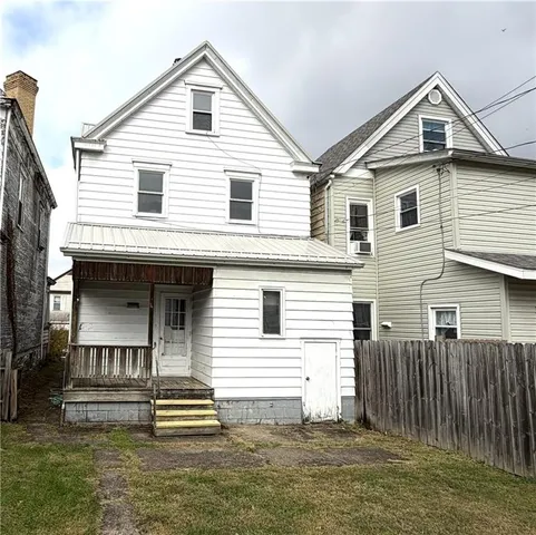 $129,900 | 154 Jefferson Avenue, Vandergrift, PA 15690