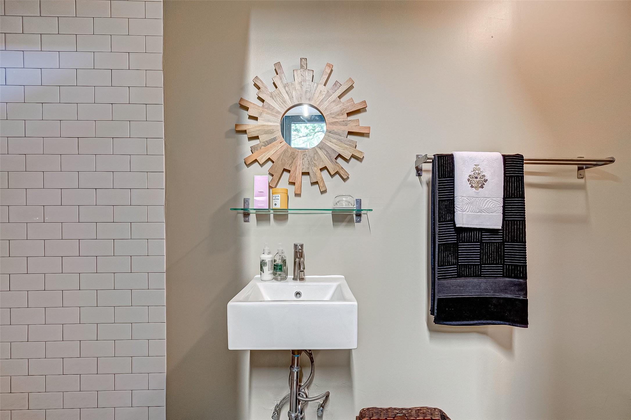 1612 West Alabama Street, Unit ABCD Houston, TX 77006 - Photo 14 of 50 a bathroom with a sink and a mirror