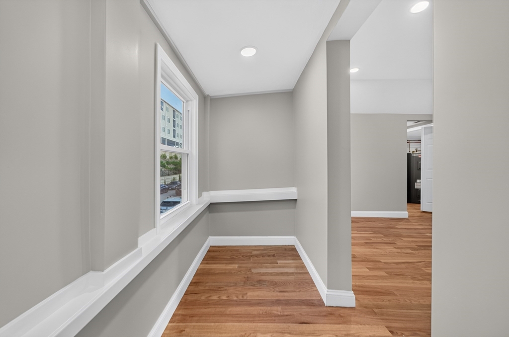69 Orient Street Worcester, MA 01604 - Photo 5 of 42