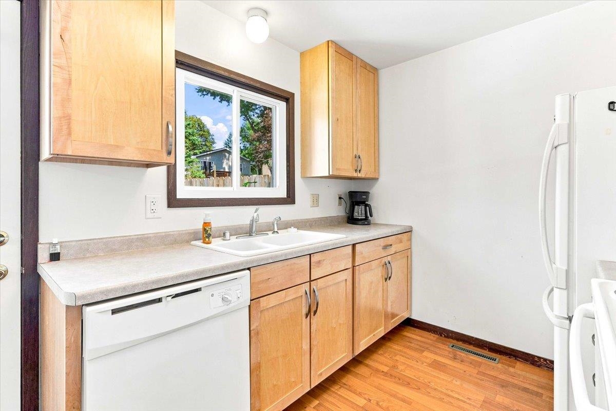 624 Madison Street Baraboo, WI 53913 - Photo 11 of 38 Gallery Image 11