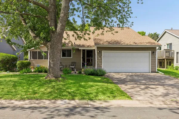 $415,000 | 1420 Knoll Drive, Shoreview, MN 55126