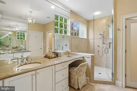 $2,475,000 | 11736 Gainsborough Road, Potomac, MD 20854