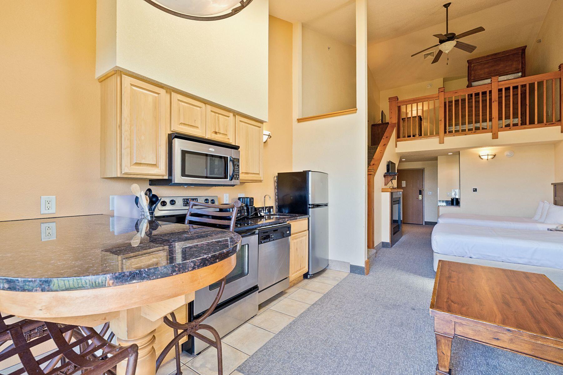 2504 River Road, Unit 7426 Wisconsin Dells, WI 53965 - Photo 2 of 17 Open and Airy Layout
