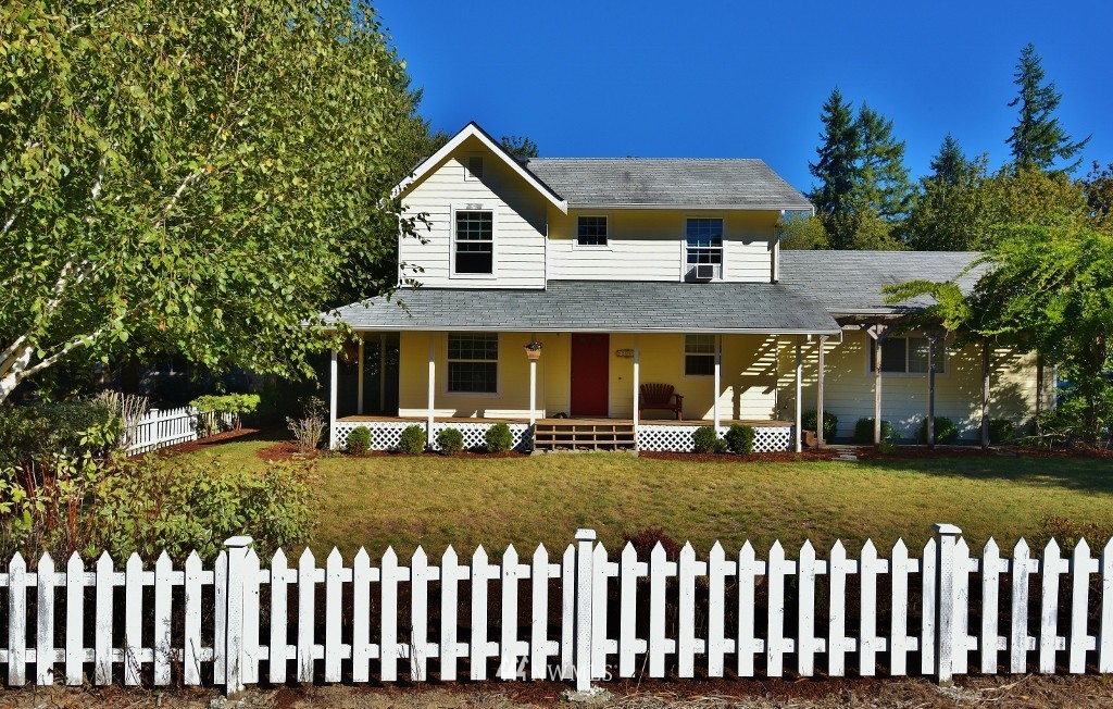 1291 Lidstrom Road East Port Orchard, WA 98366 - Photo 1 of 25 Gallery Image 1