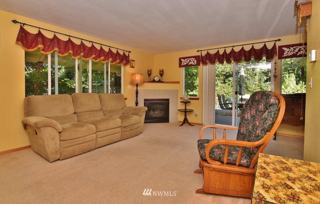 1291 Lidstrom Road East Port Orchard, WA 98366 - Photo 7 of 25 Gallery Image 7