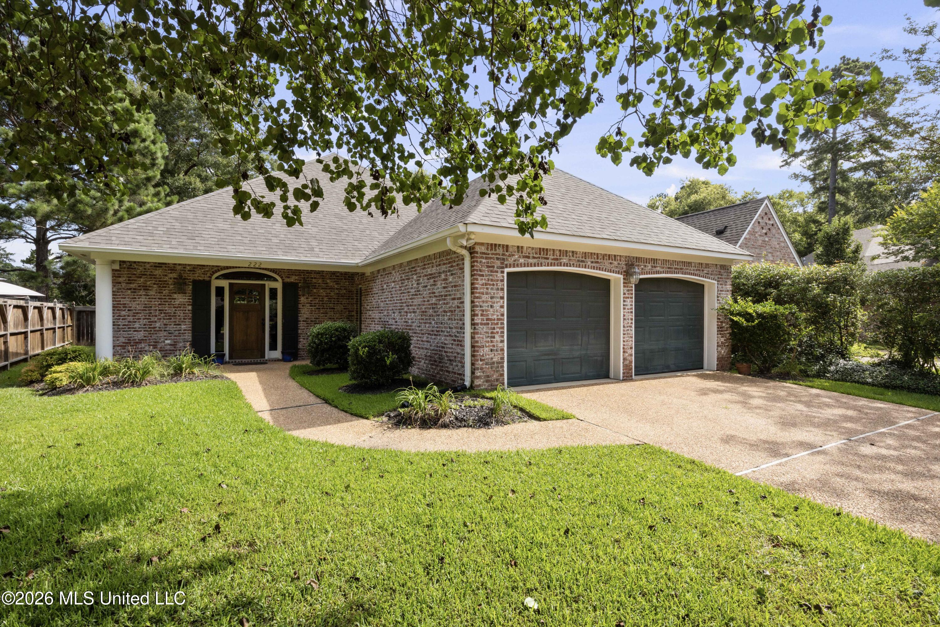 222 Garden Street Ridgeland, MS 39157 - Photo 1 of 37 EOSR9984
