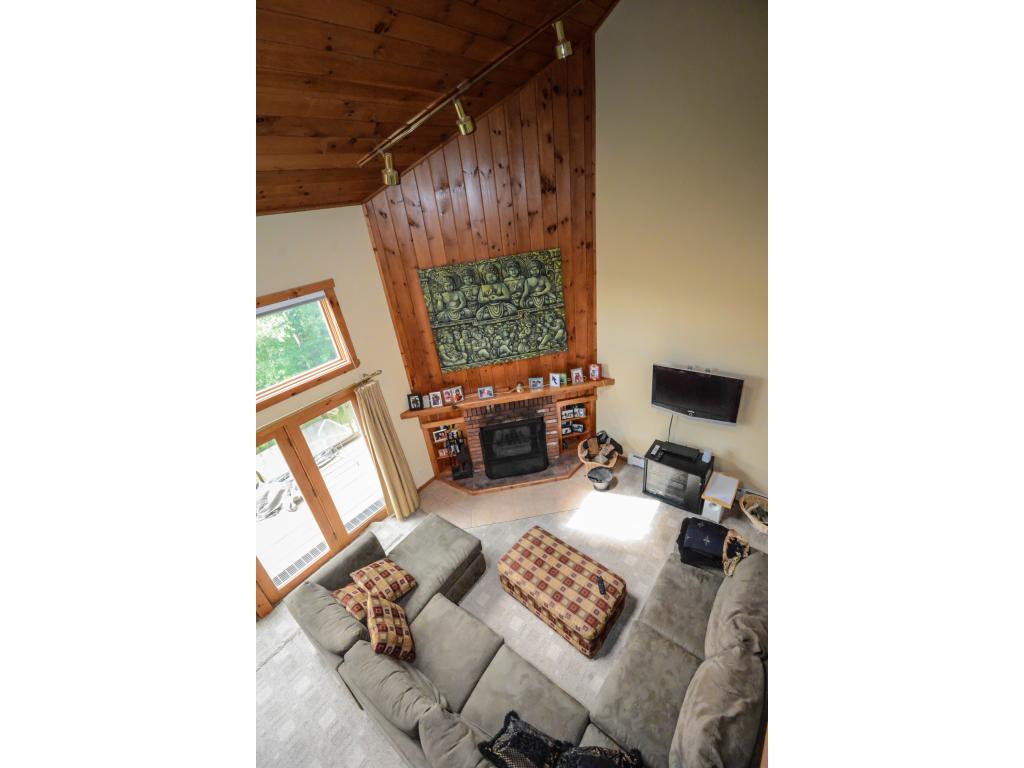 44 B Greenspring Road, Unit B West Dover, VT 05356 - Photo 5 of 16 Gallery Image 5