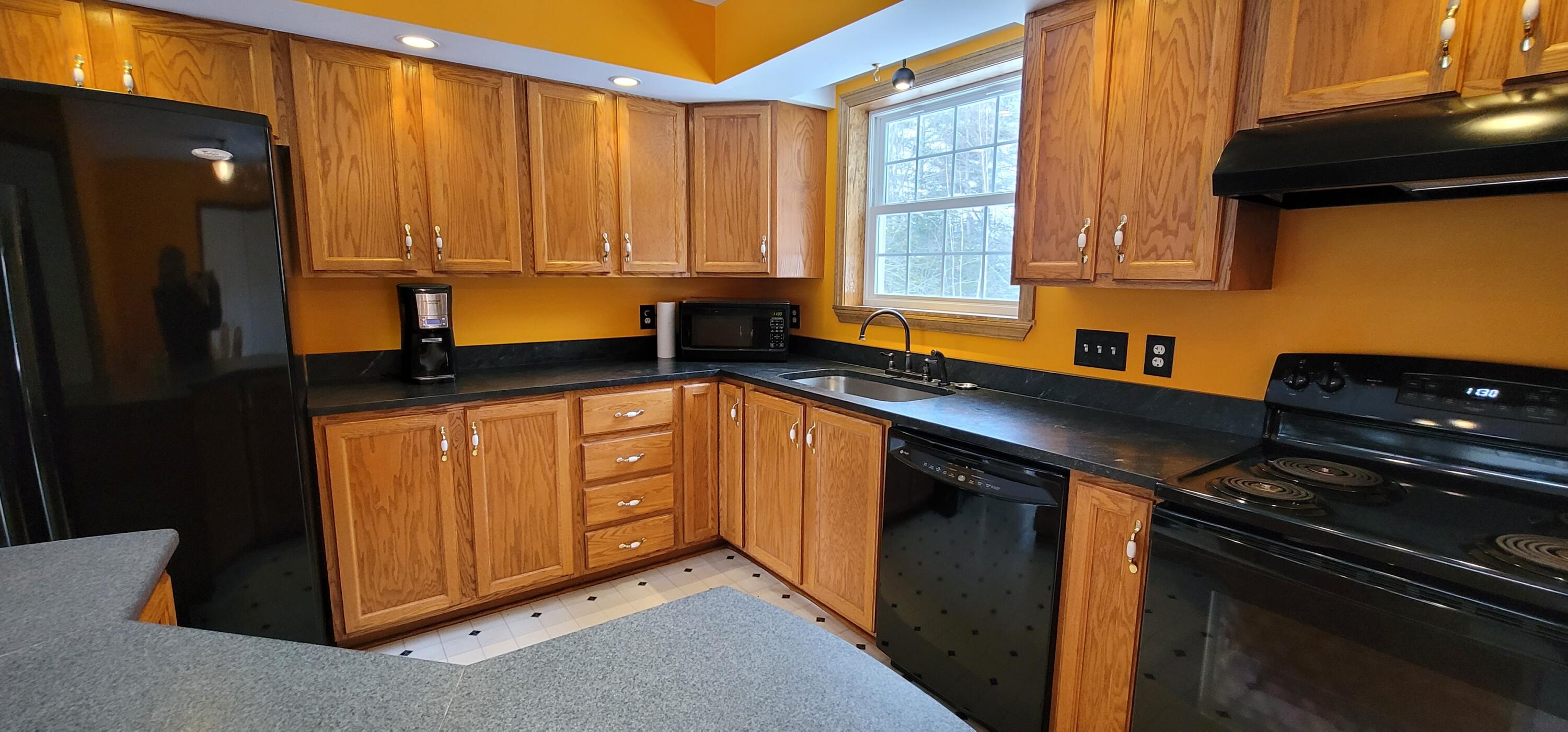 56 Cross Road Bradley, ME 04411 - Photo 9 of 35 20221222_113147