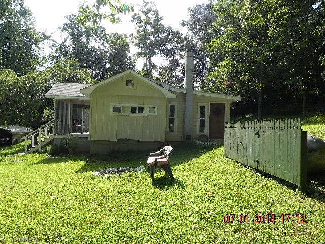 300 C C Hayes Road Purlear, NC 28665 - Photo 35 of 44
